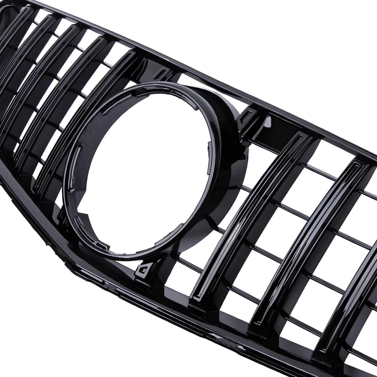 Mercedes Front Grille | C Class (2007 - 2014) GTR - Aftermarket - The Zenara Shop